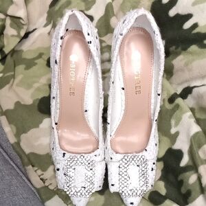 Big Tree White and Black Heels with Rhinestone Buckle
